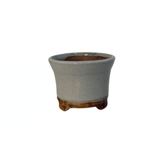 Pot à Bonsaï Shohin crème avec des taches douces et rondes René Lecocq 9cm