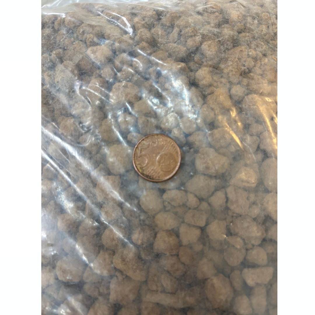 Bonsaï akadama 14 litres (gros, 10 mm)